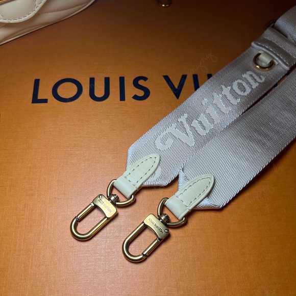 BNIB New Wave multi pochette - Picture 13 of 15